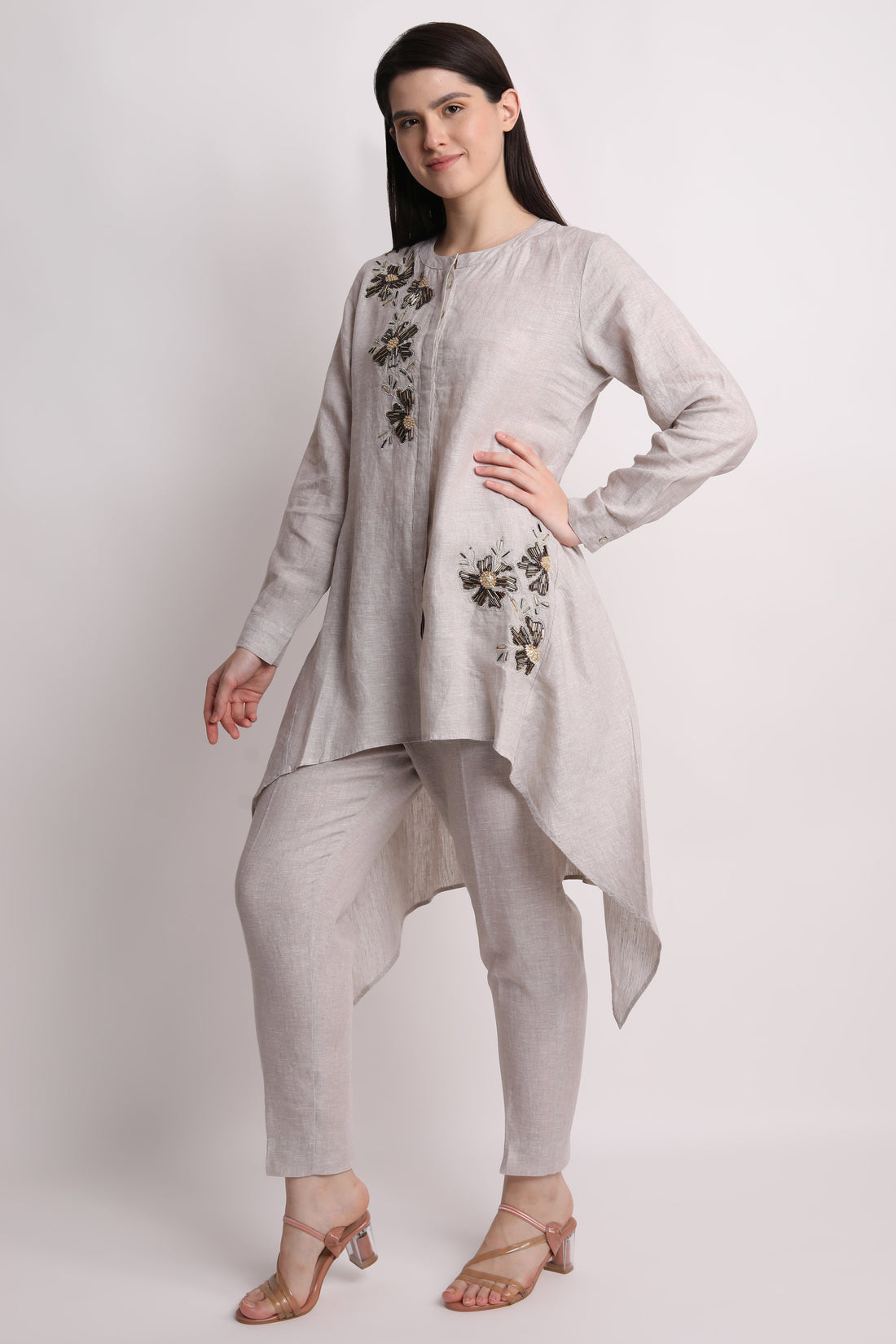 Biege Tunic With Floral Nalki Work