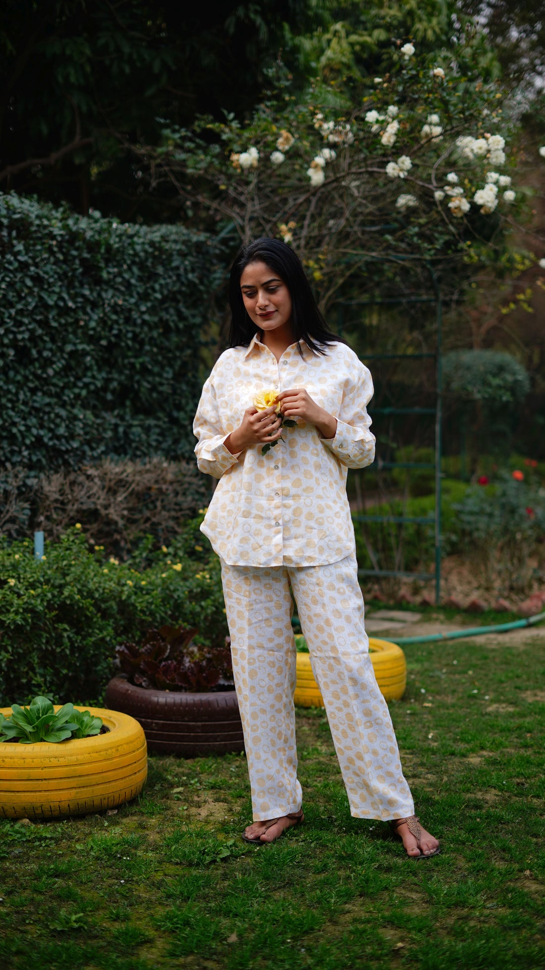 YELLOW DOT PRINT SHIRT