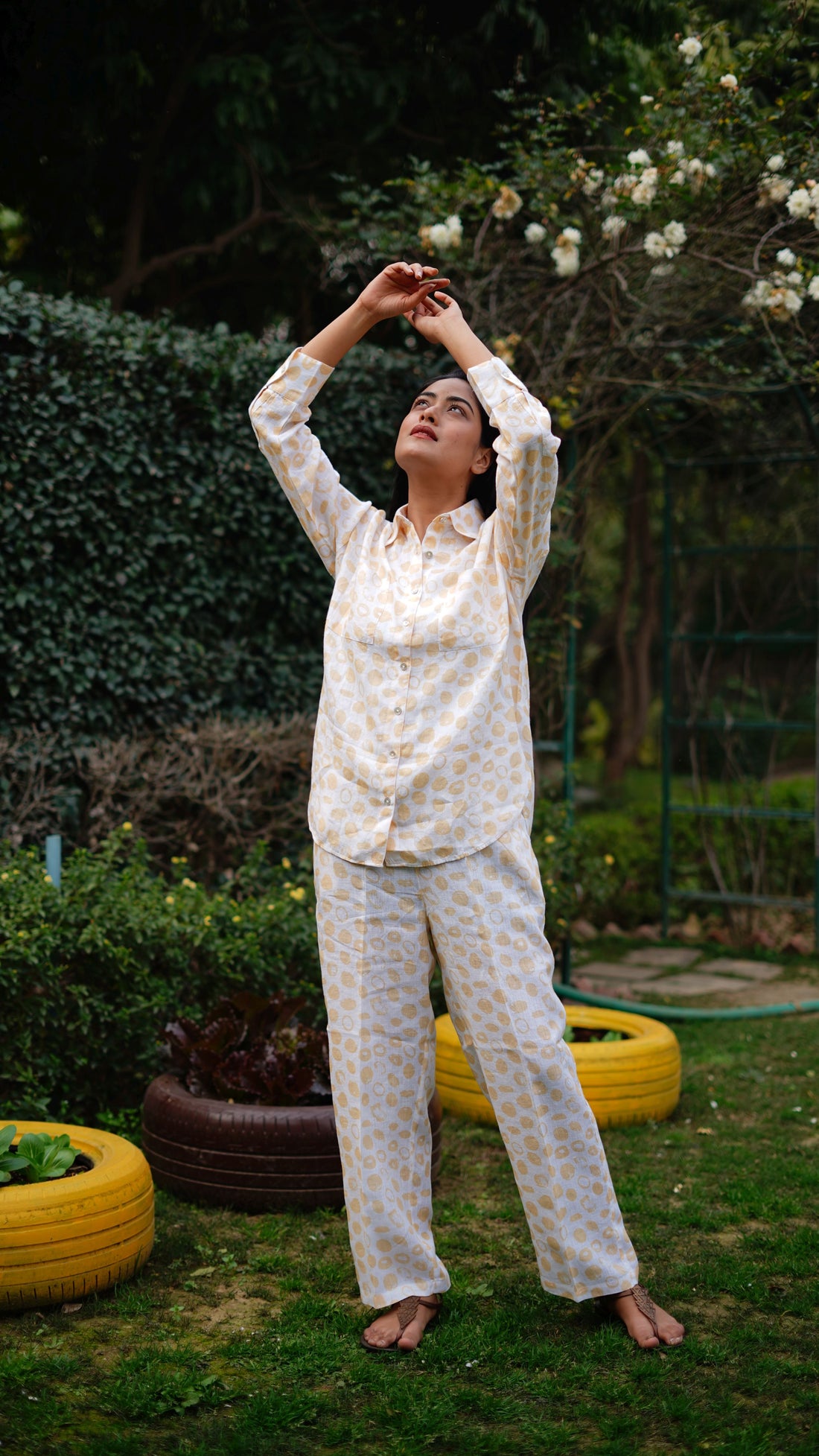 YELLOW DOT PRINT SHIRT